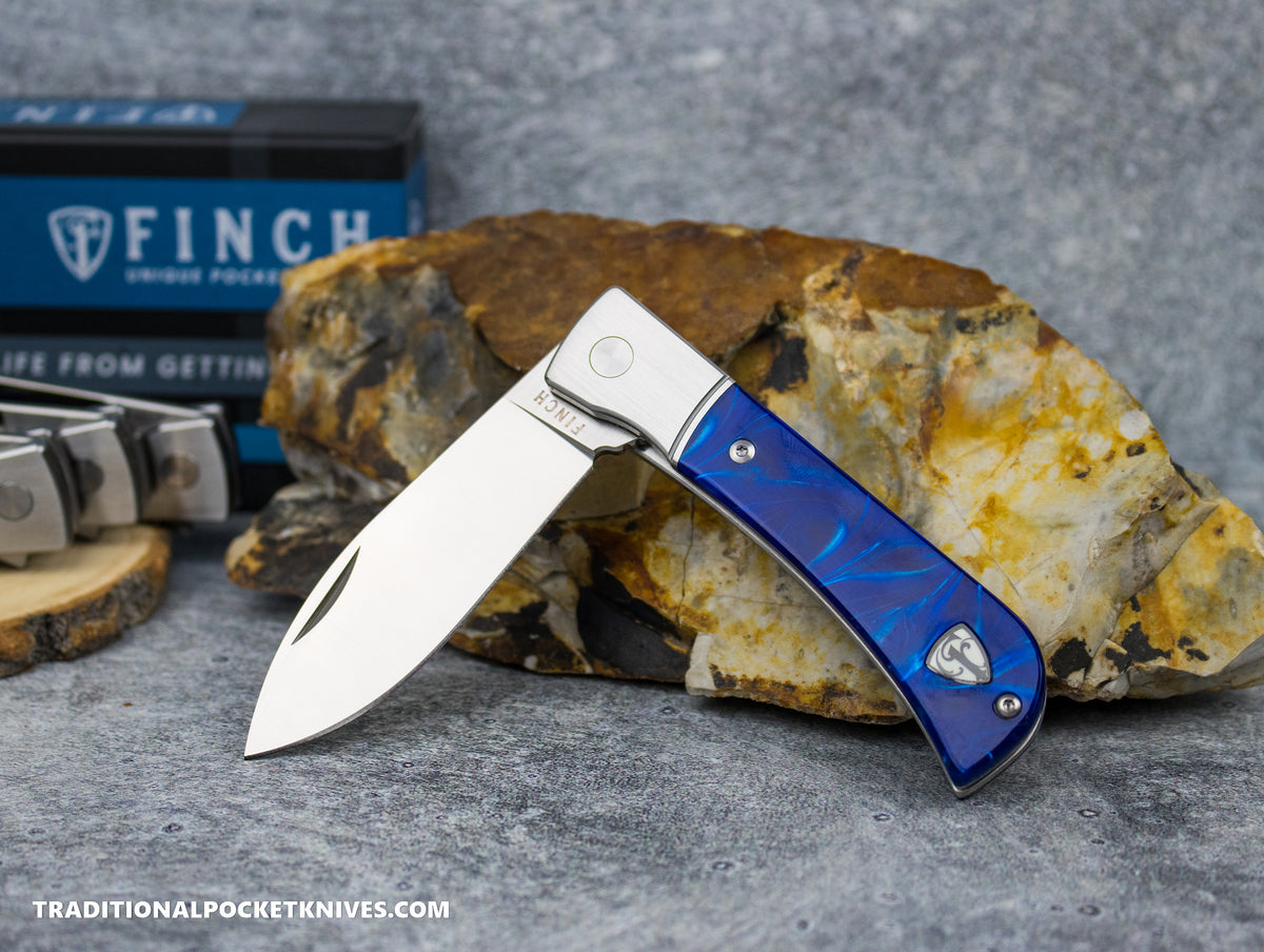 Finch Pipeline Tidal Blue Resin