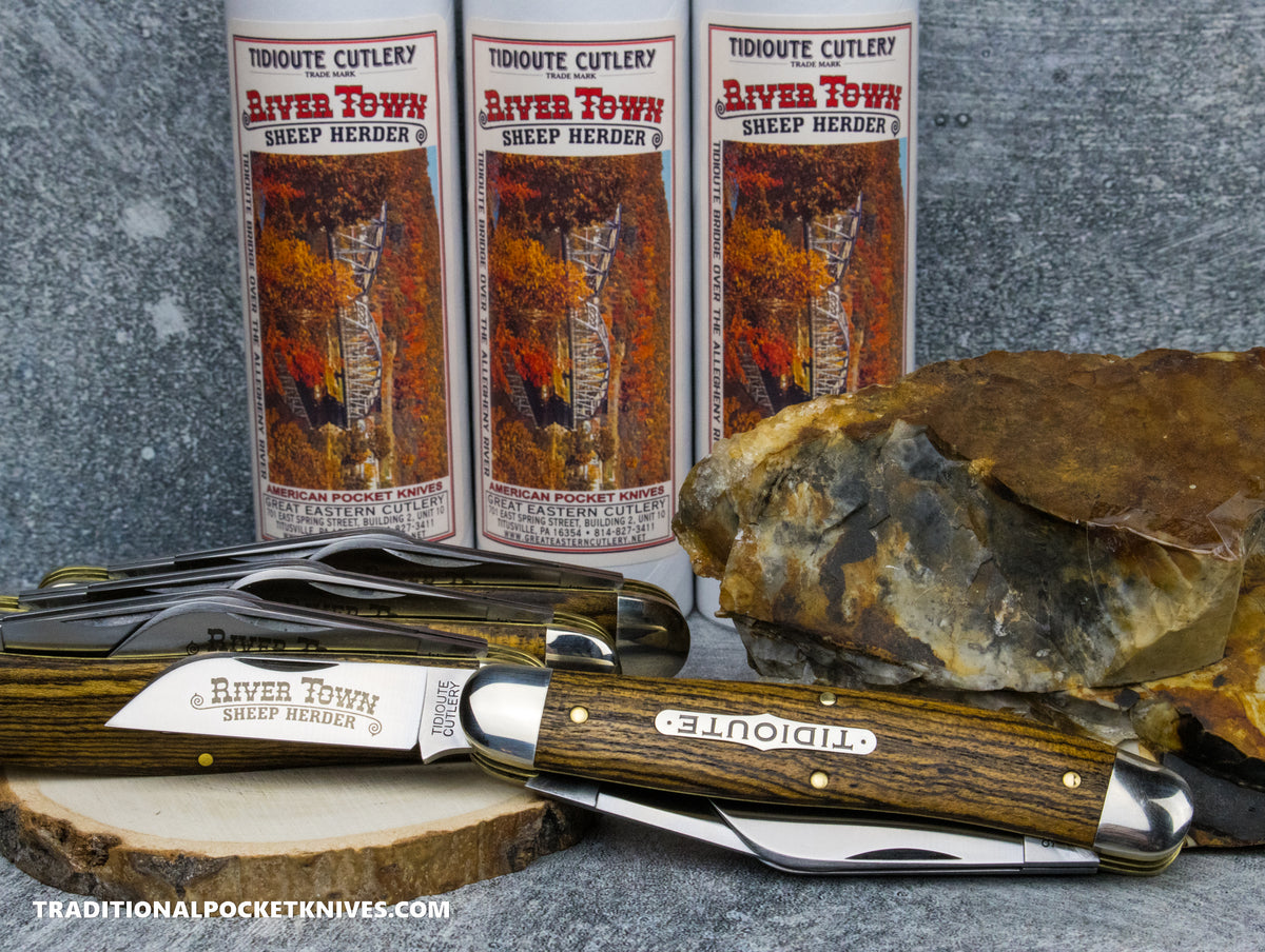 Great Eastern Cutlery #913424 Tidioute Cutlery Sheep Herder Mexican Bocote Wood