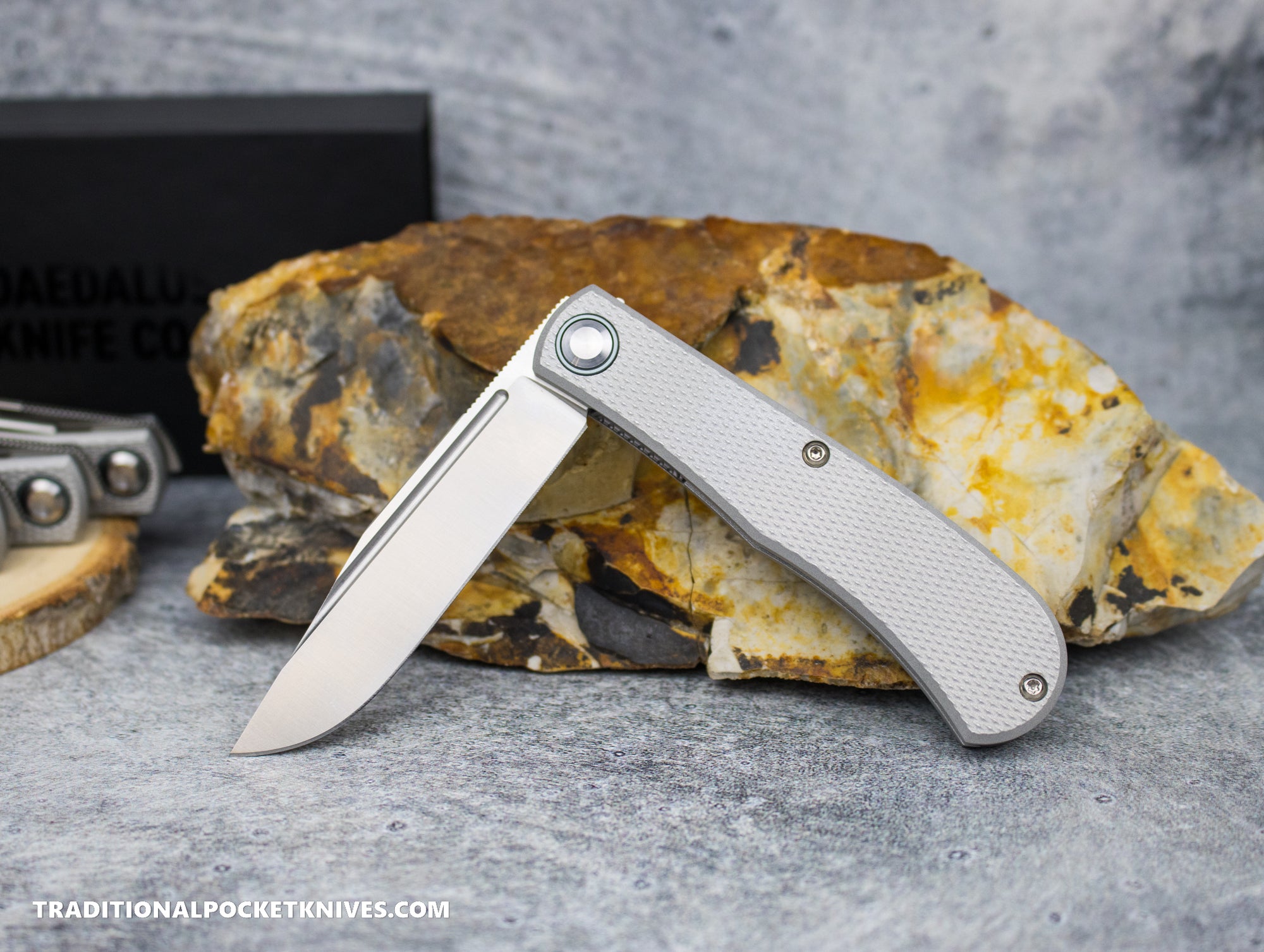 Daedalus Knife Co. "The Lab" Blasted and Tumbled Checkered Gray Aluminum