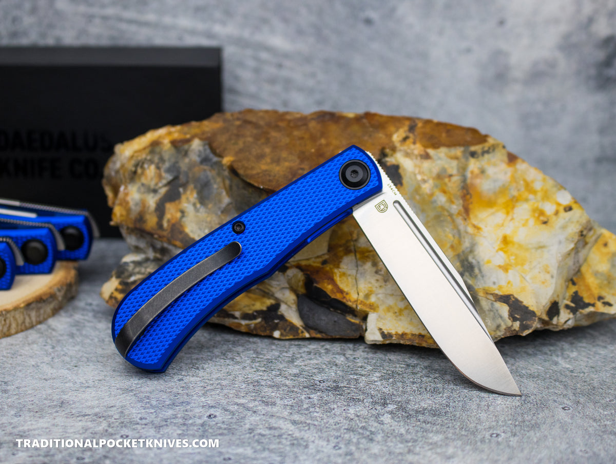 Daedalus Knife Co. &quot;The Lab&quot; Checkered Blue Anodized Aluminum