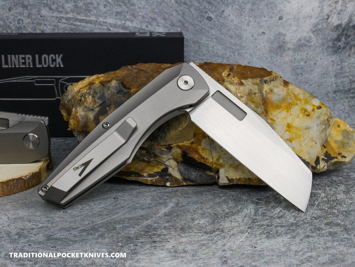 Vero Engineering: Axon Liner Lock - Titanium M390 Hand Satin