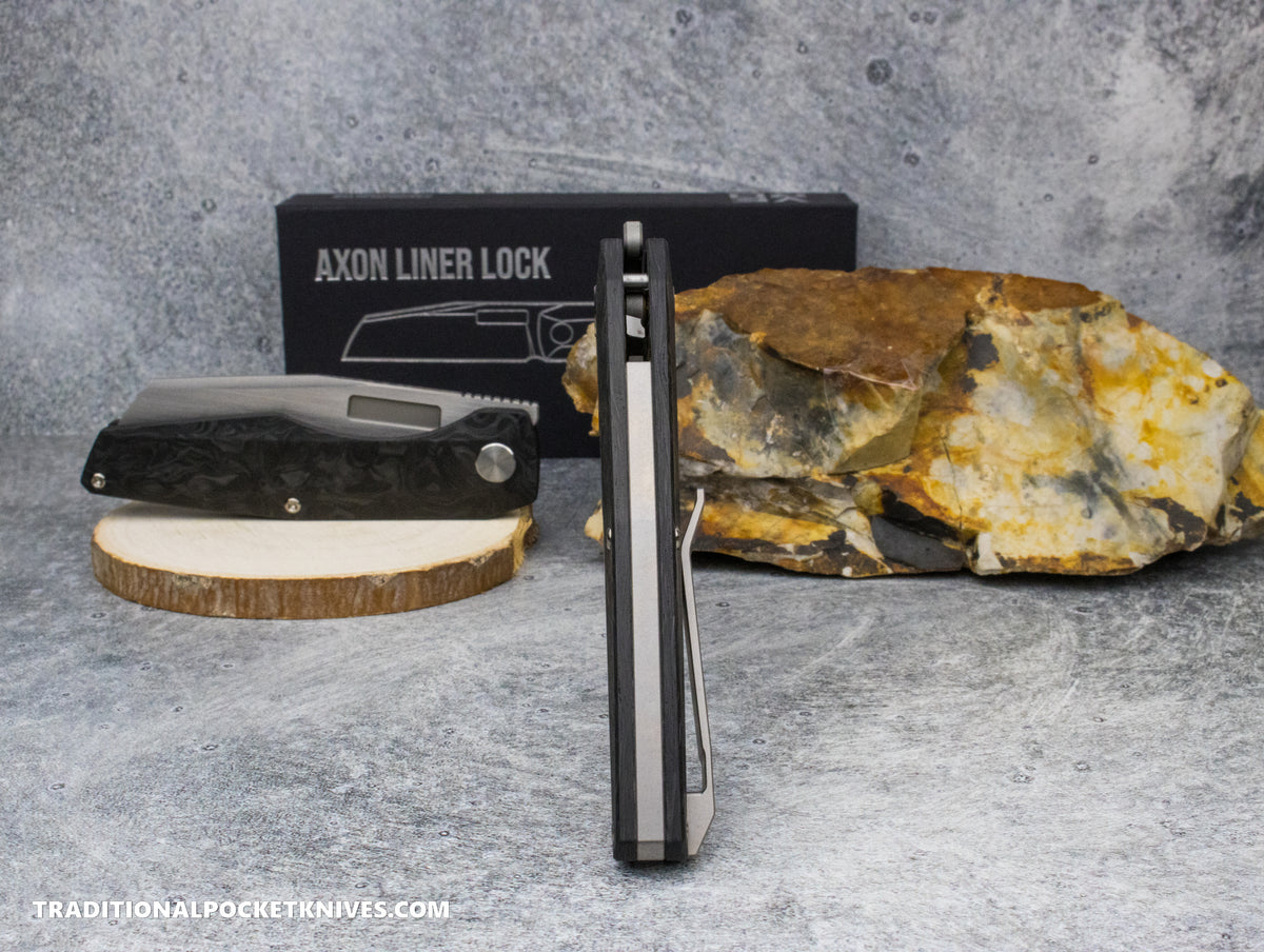 Vero Engineering: Axon Liner Lock - Marbled Carbon Fiber M390 Hand Satin