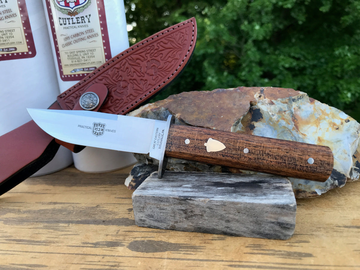 Great Eastern Cutlery #H40119 Hunter Antiqued Cherry Wood w/ Sheath